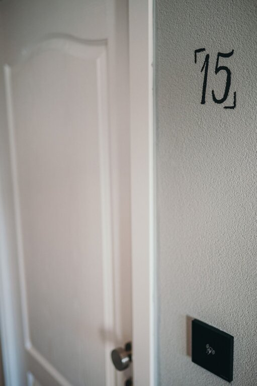 NEST Guesthouse - 970