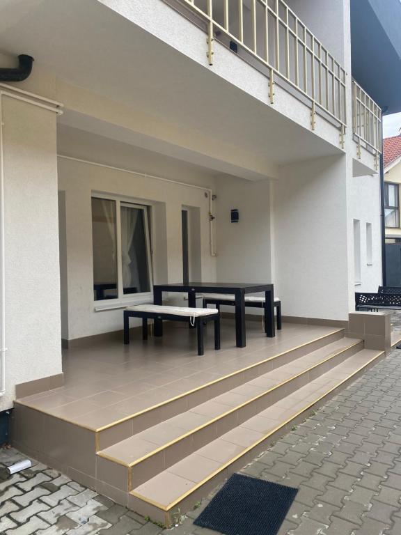 New House 2 - 206