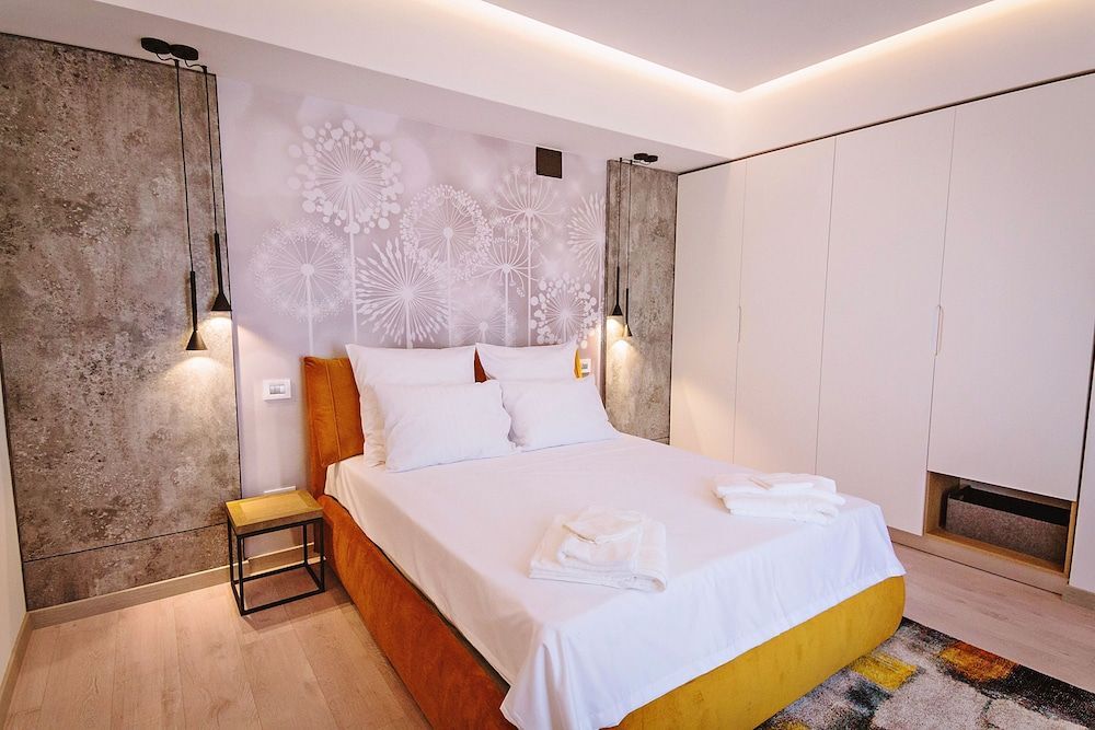 No 6 Apartments - 337