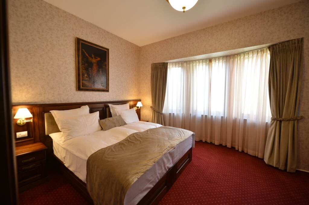 Noblesse Boutique Hotel - 417
