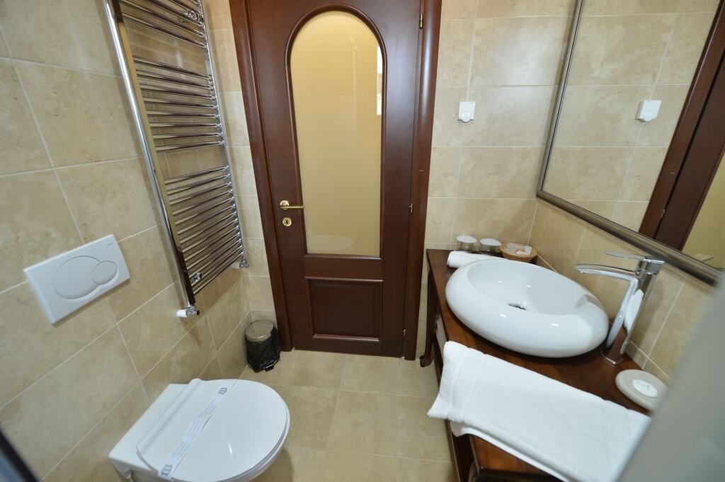 Noblesse Boutique Hotel - 913