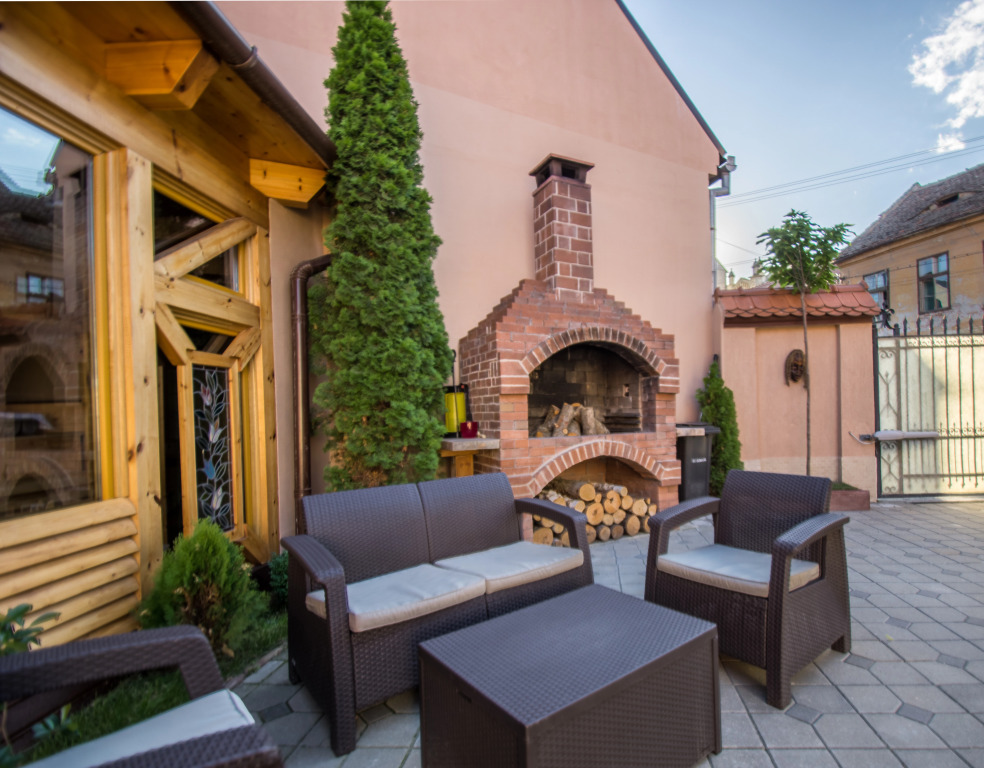 Noblesse Boutique Hotel - 945