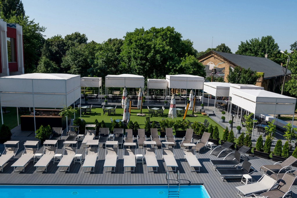 North Star Continental Resort - 815