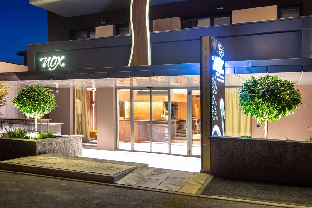 Aparthotel NOX - 783