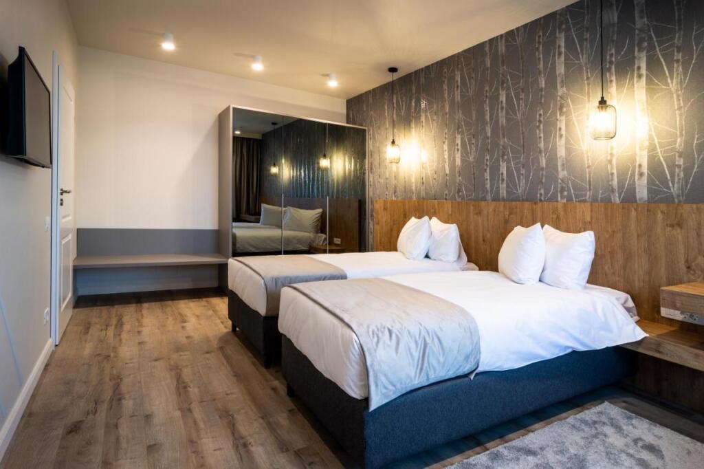 Aparthotel NOX - 881