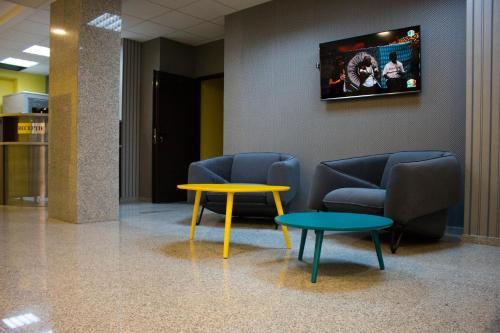 N&S Hotel - 929