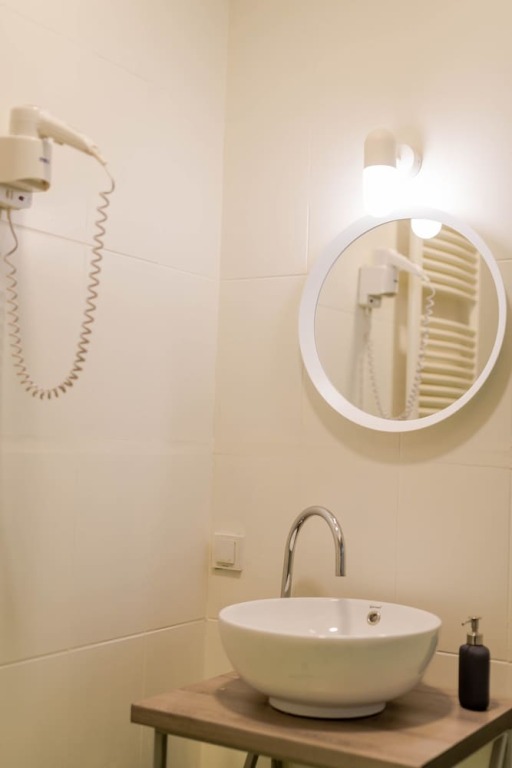 Omega House Hotel - 892