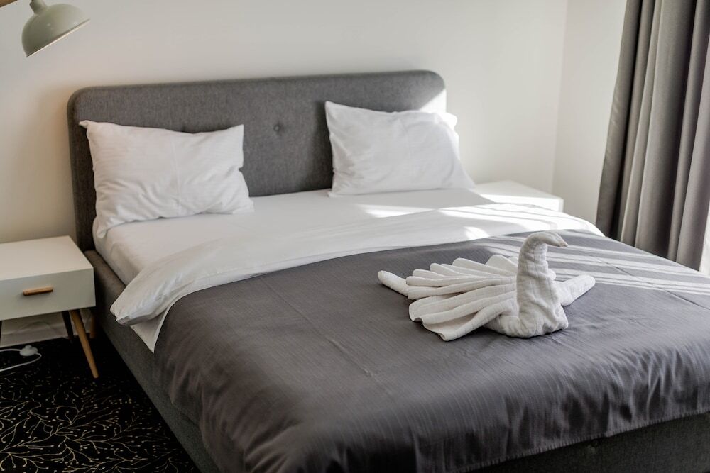 Omega House Hotel - 474