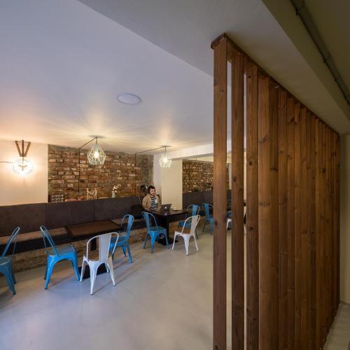 Omega House Hotel - 457