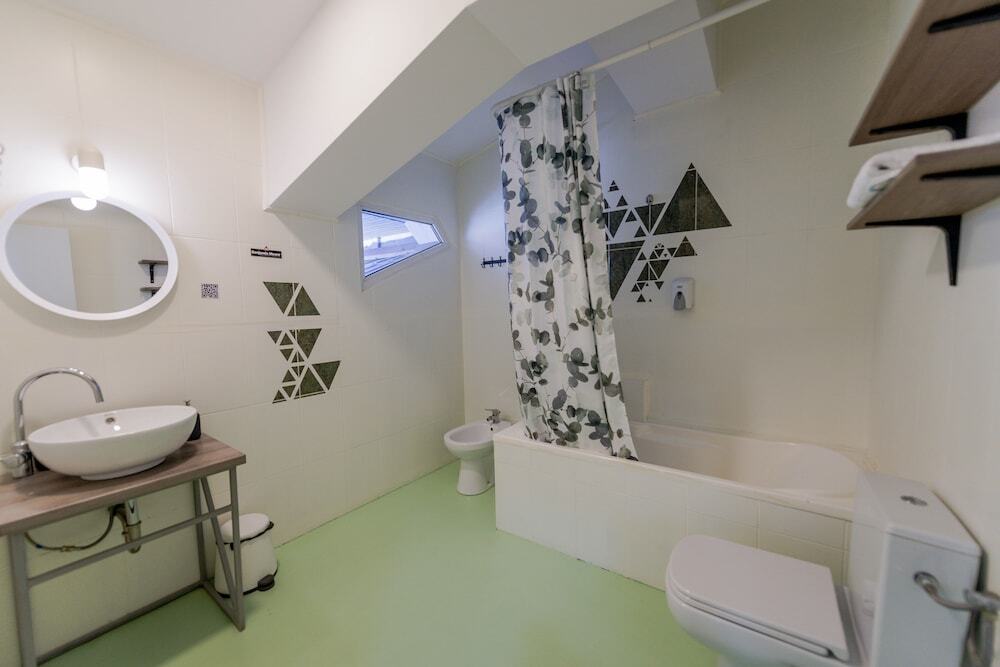 Omega House Hotel - 552