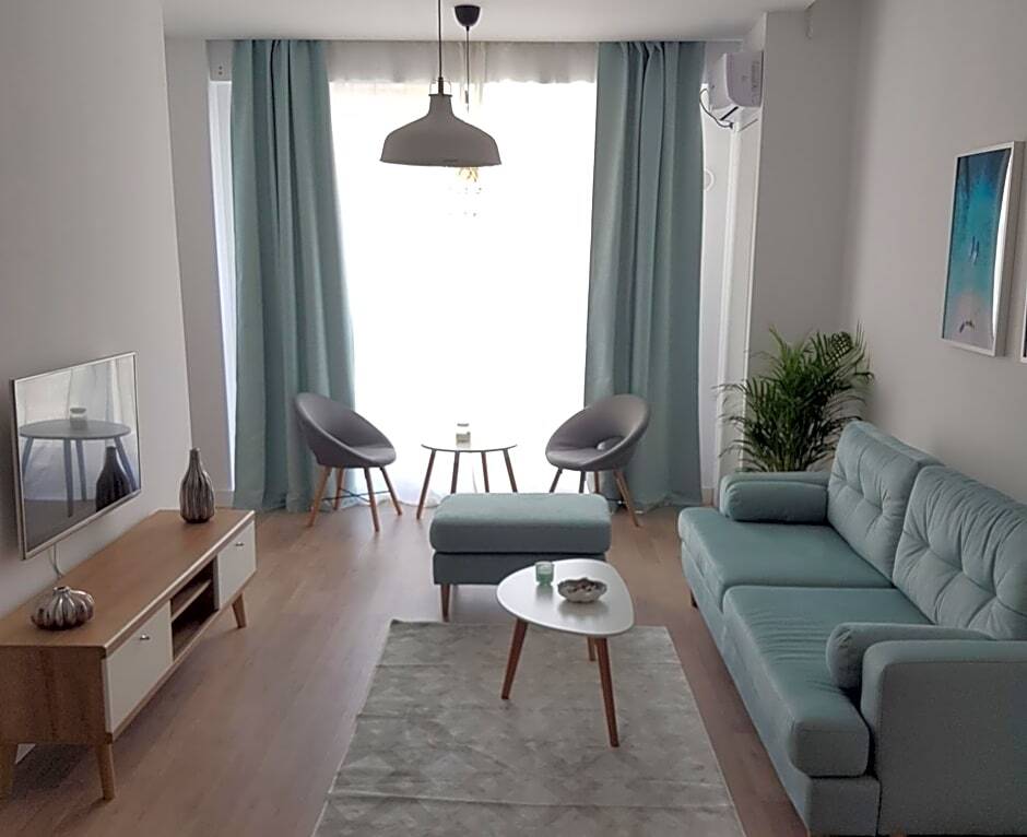 Onix Blue 17 - Mamaia Nord - 813