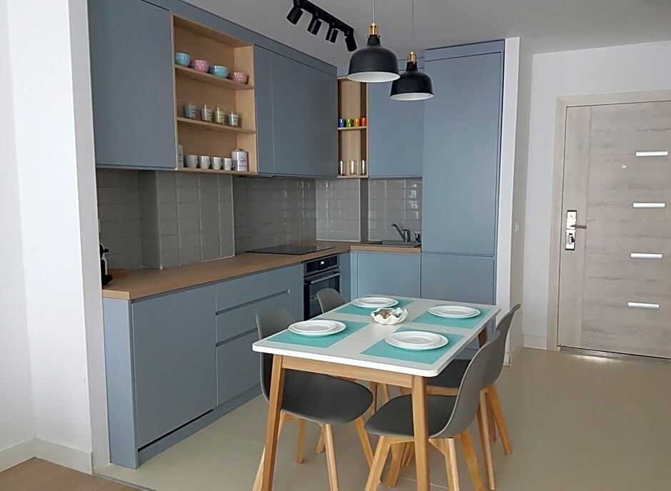 Onix Blue 17 - Mamaia Nord - 687
