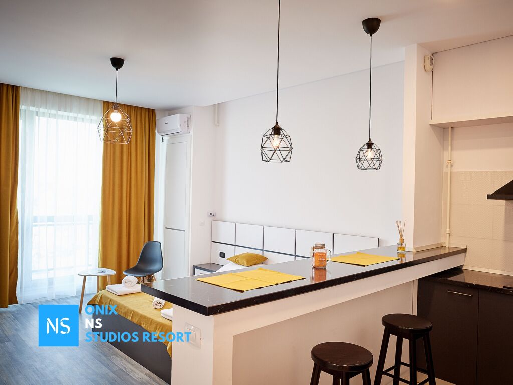 Onix Mamaia - 817