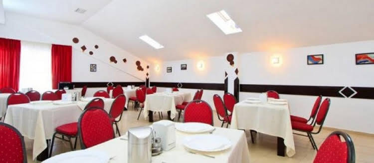 Hotel Orizont - 658