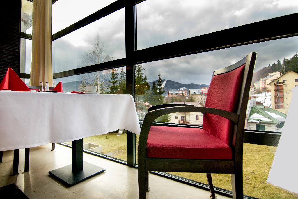 Hotel Orizont - 716