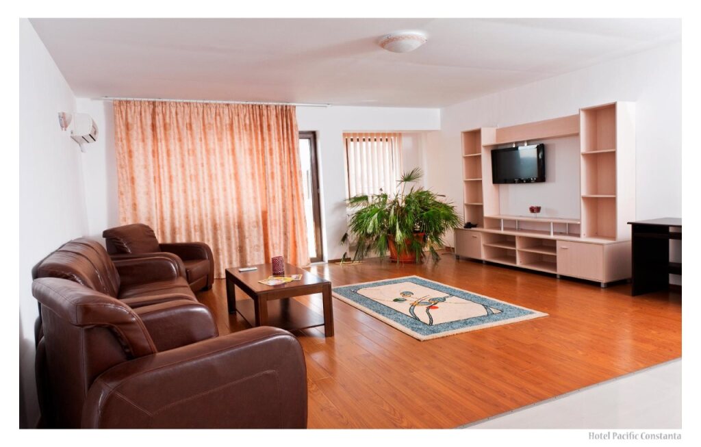 Lira Pacific Aparthotel - 335