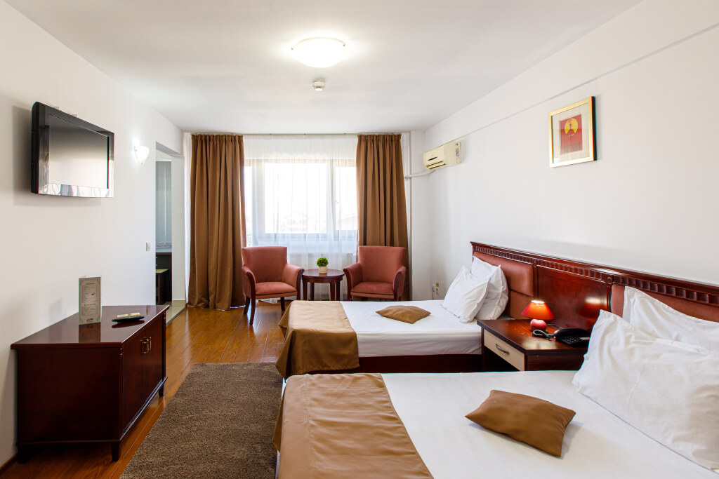 Lira Pacific Aparthotel - 815