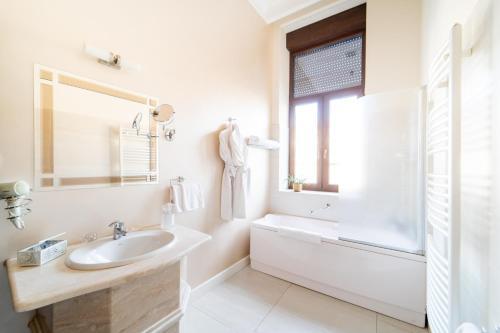 Picasso Boutique Hotel - 332