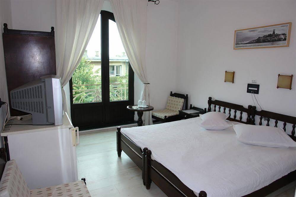 Ten Hotel Colonadelor - 679