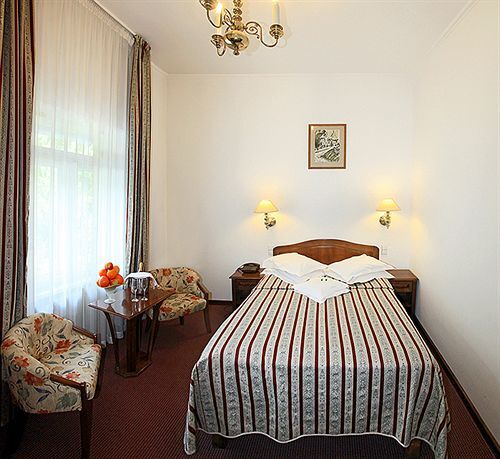 Hotel Palace - 715
