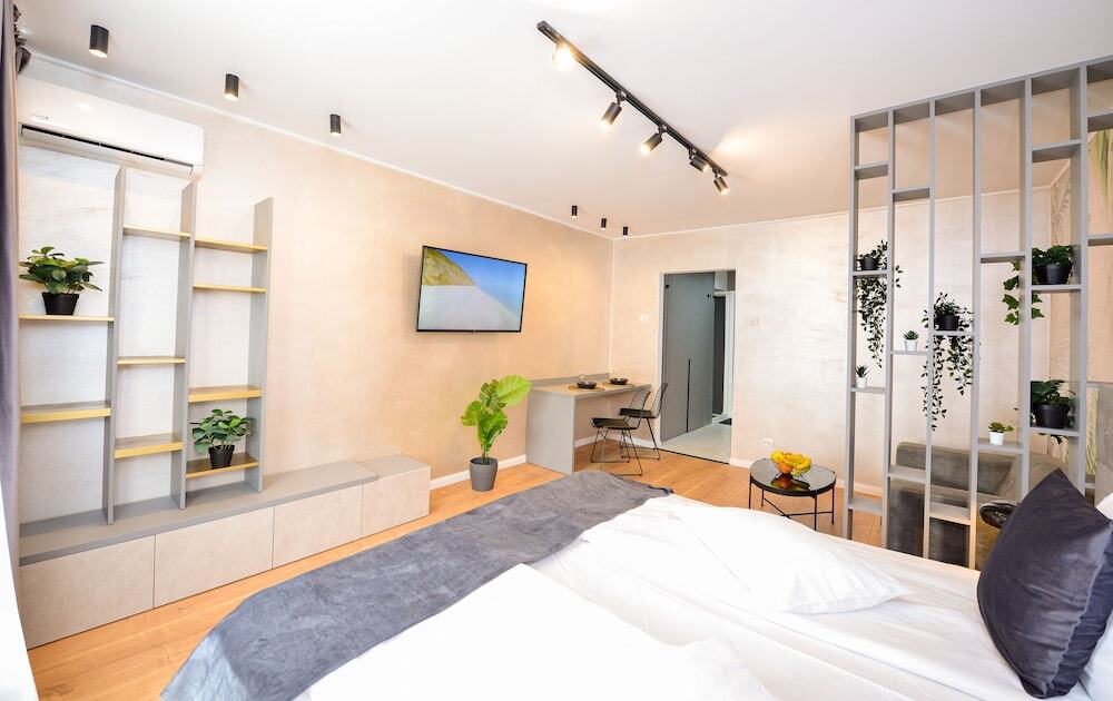 Park Studio Cismigiu Gardens - Quiet Room - Smart Tv - 356