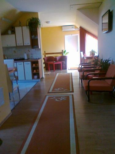 Pasager House - 179