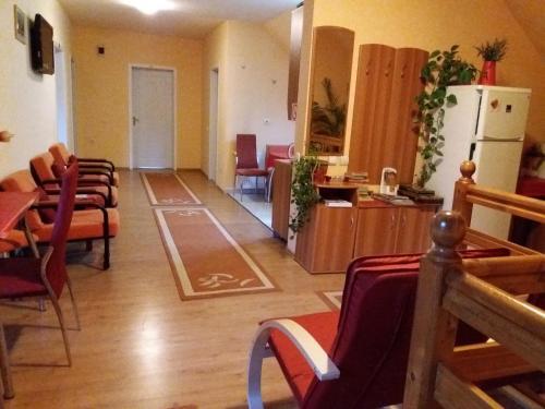Pasager House - 956