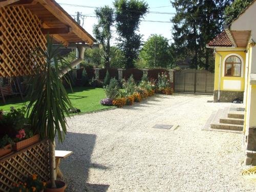 Casa Râșnoveană - 743