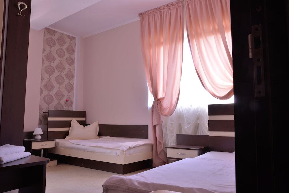 Pension Elisabeta - 123