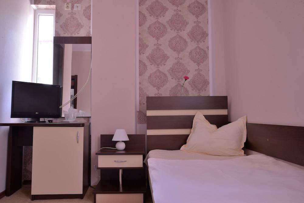 Pension Elisabeta - 663