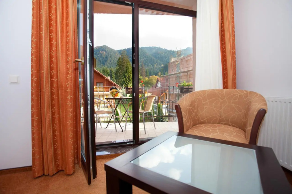 Pension Pantheon - 332