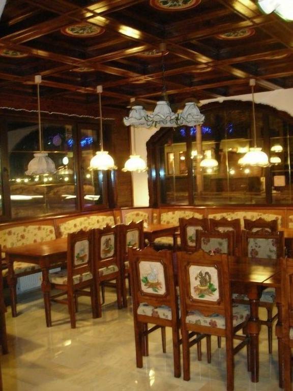 Pension Regina - 858