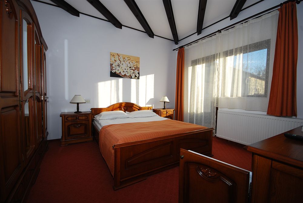 Pension Regina - 338