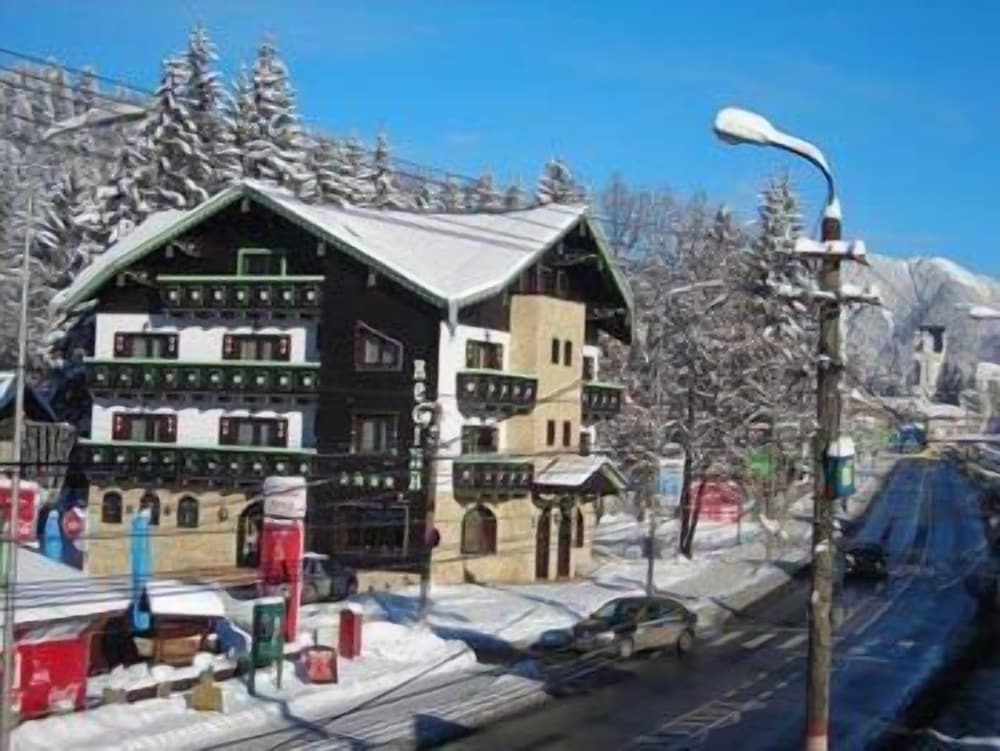 Pension Regina - 633