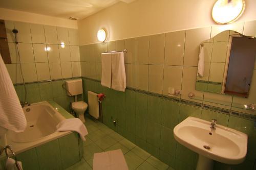 Pension Saphir - 368