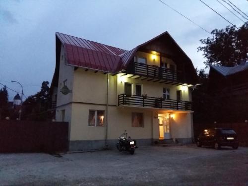 Pension Sinaia - Casa Ta - 547