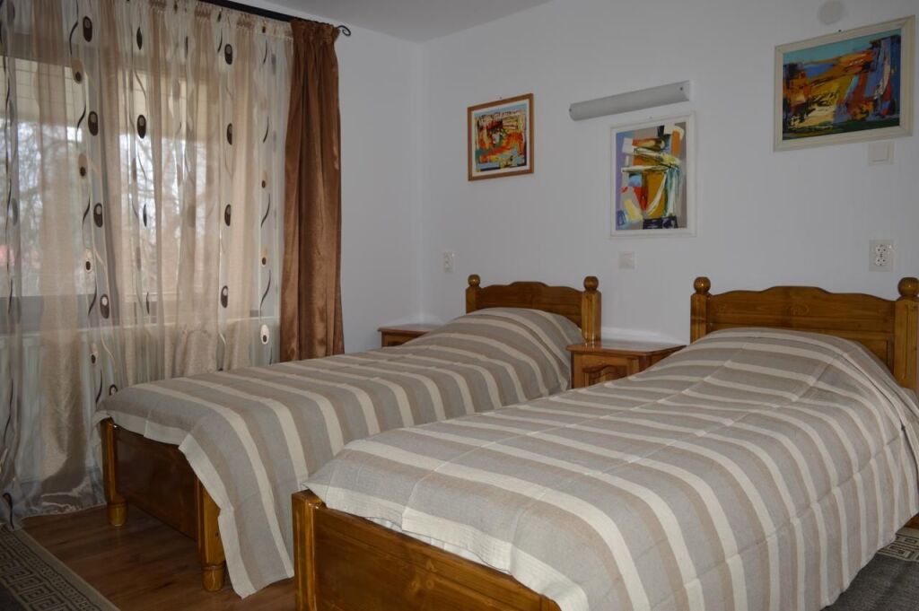 Pension Villador - 983