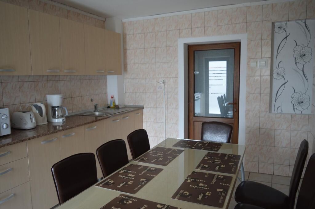 Pension Villador - 388