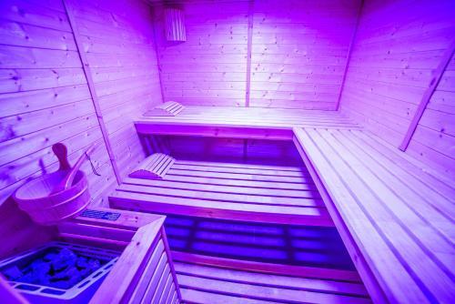C Pub & Accommodation - 237