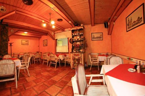 Pensiune Restaurant Lyra - 986