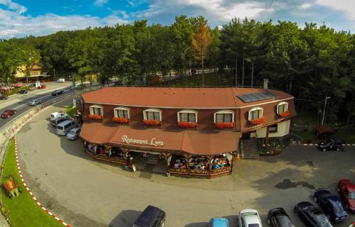 Pensiune Restaurant Lyra - 1000