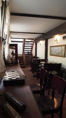 Pensiune-Restaurant Tara Luanei - 300