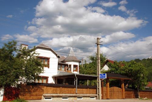 Pensiunea Casa Bianca Bucovina - 566