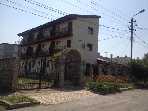 Pensiunea Casa Serban - 950