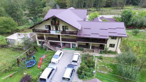 Pensiunea Ciobanelu - 111
