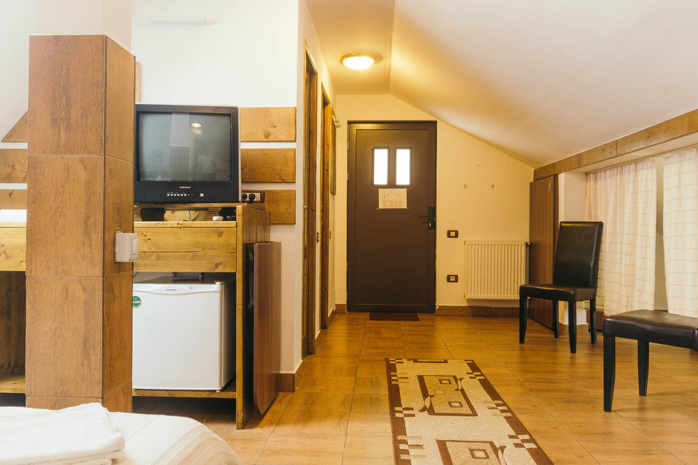 Pensiunea Green Park Brasov - 585