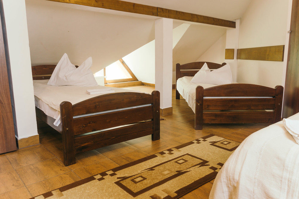 Pensiunea Green Park Brasov - 472