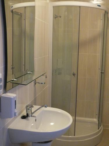 Camere De Inchiriat Onelia - 760