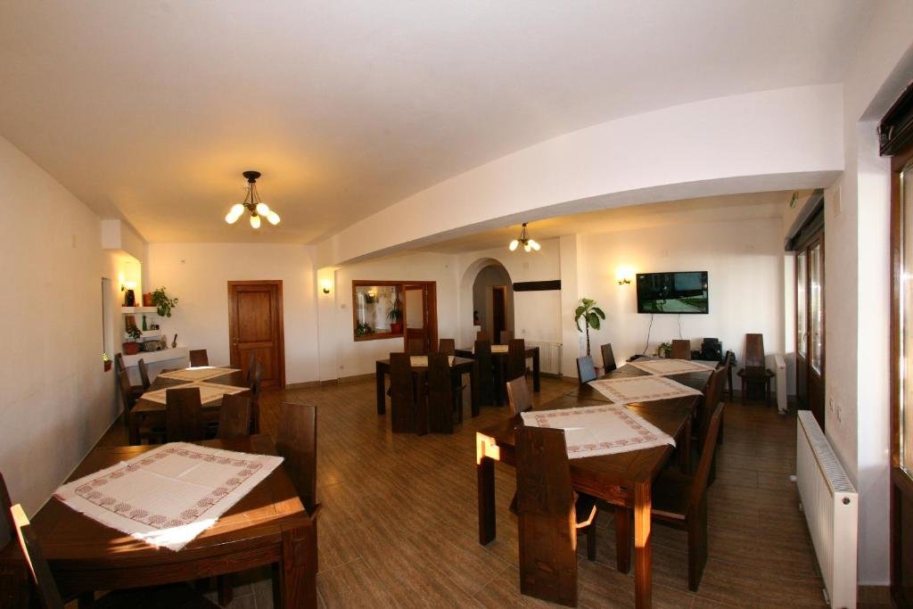 Pensiunea Muntele Alb - 735
