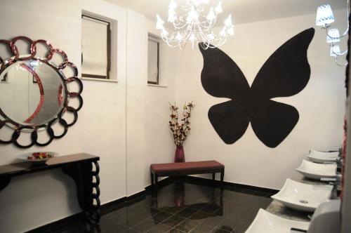 Papillon - 144